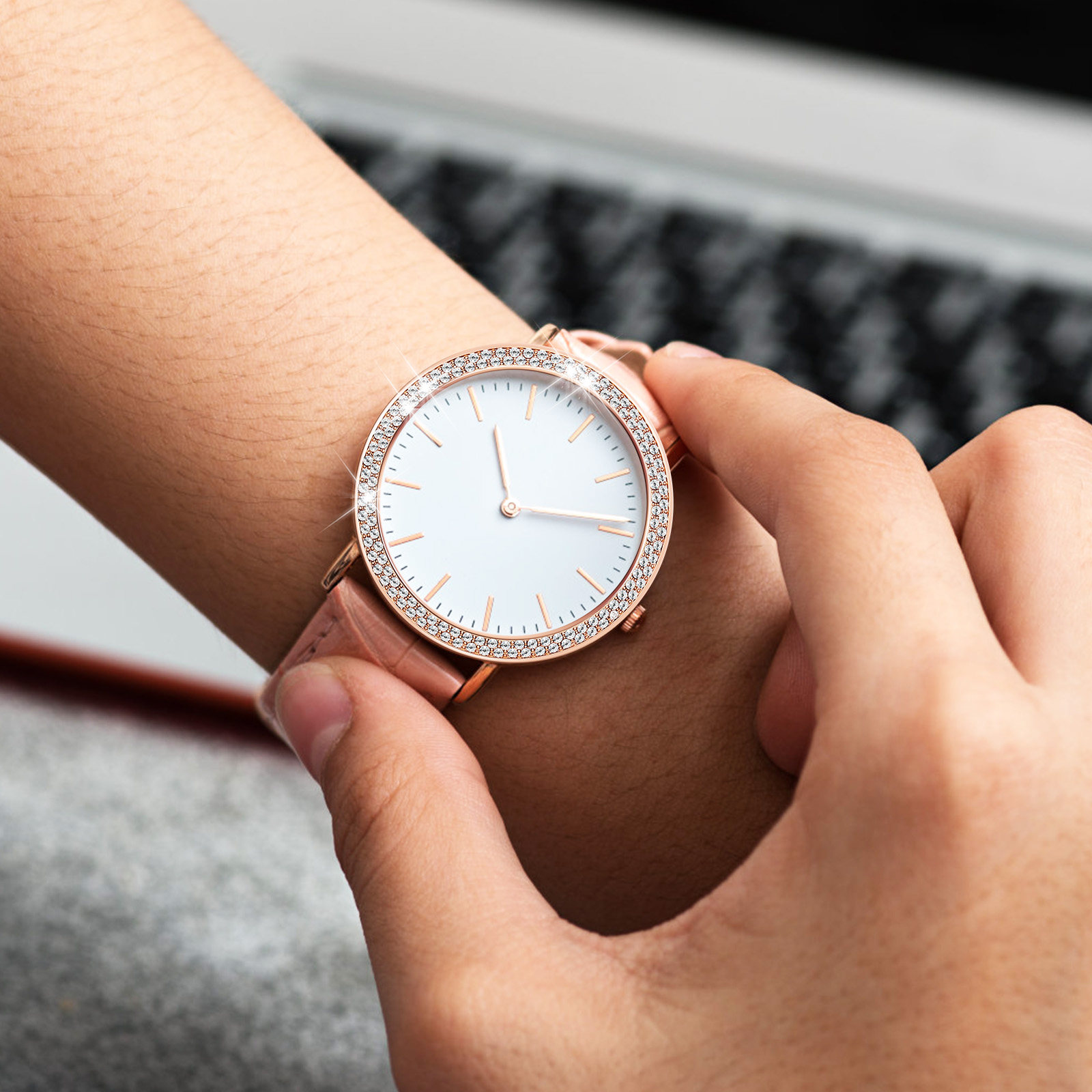Custodia per orologio con stra - Smartwatch Ring Watches recensione e prezzo